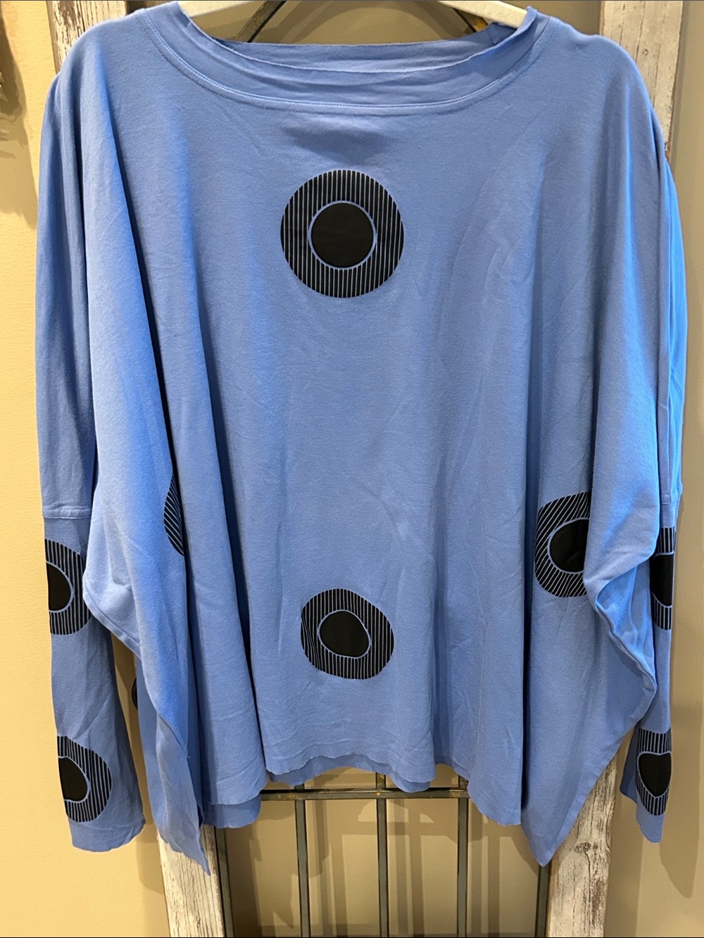 Periwinkle Long-Sleeve Tunic Top with Black Circular Print